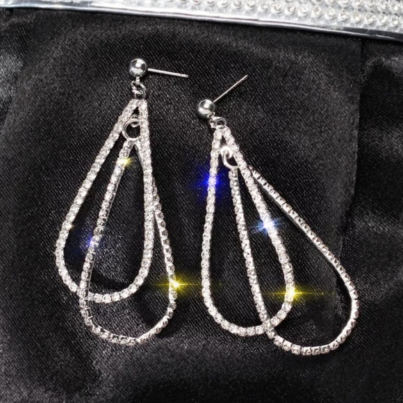 ¥ NEW 925 STERLING SILVER DIAMOND DROP EARRINGS - Picture 5 of 7